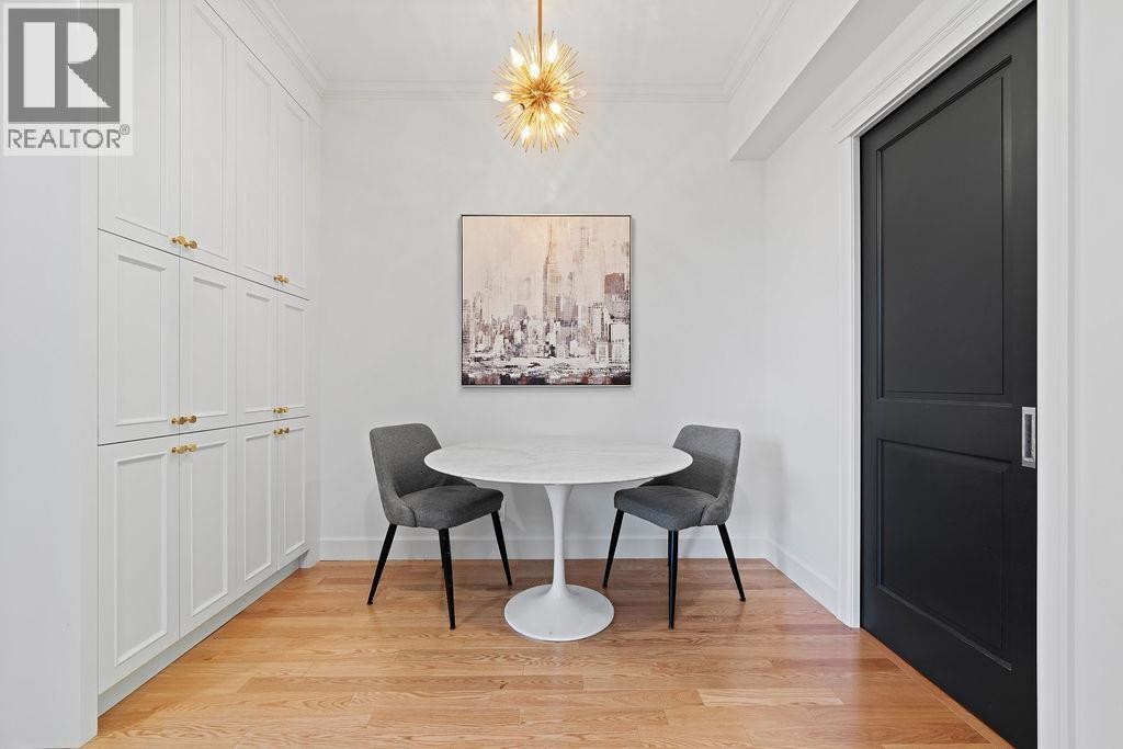 












471 BEACH CRESCENT

,
Vancouver,




British Columbia
V6Z3B9

