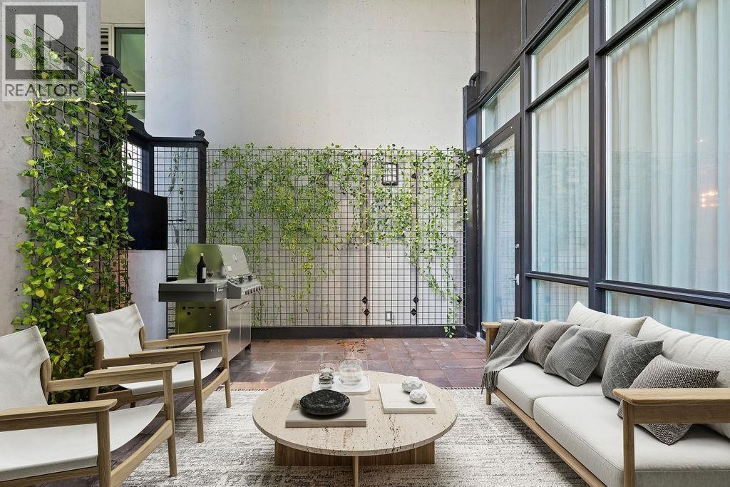 












471 BEACH CRESCENT

,
Vancouver,




British Columbia
V6Z3B9

