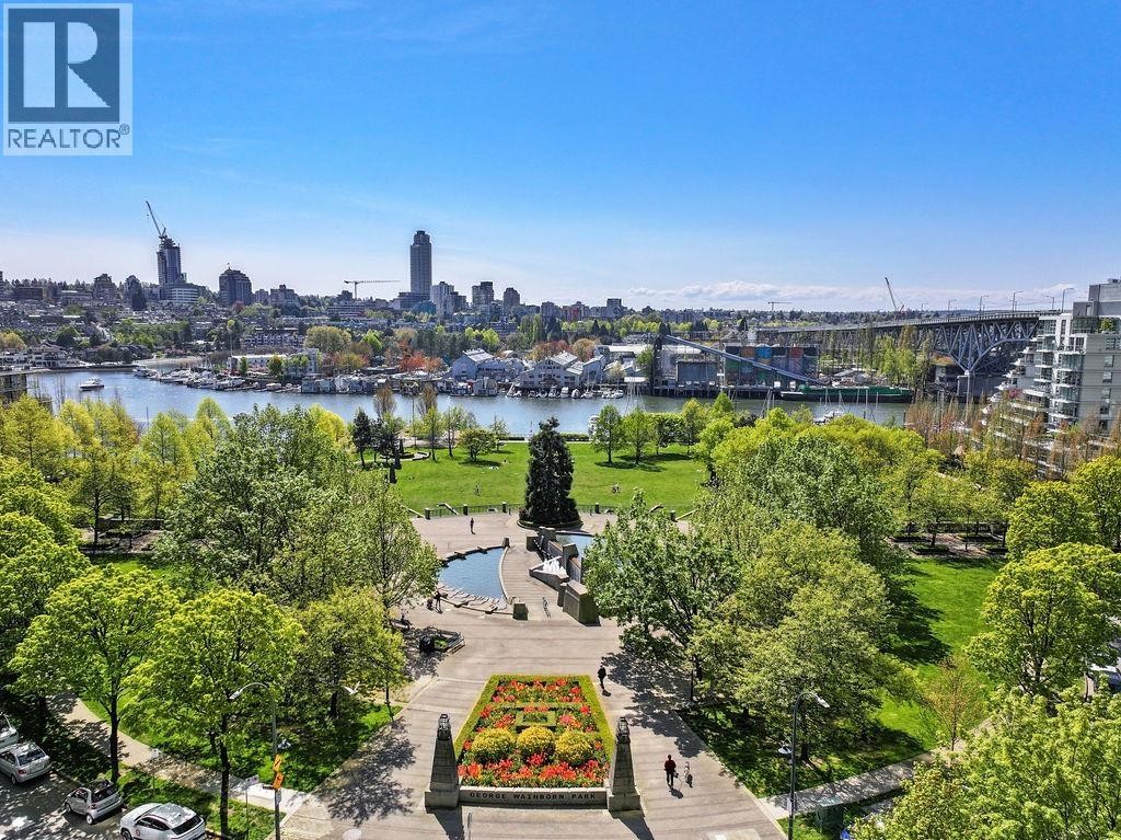 












471 BEACH CRESCENT

,
Vancouver,




British Columbia
V6Z3B9

