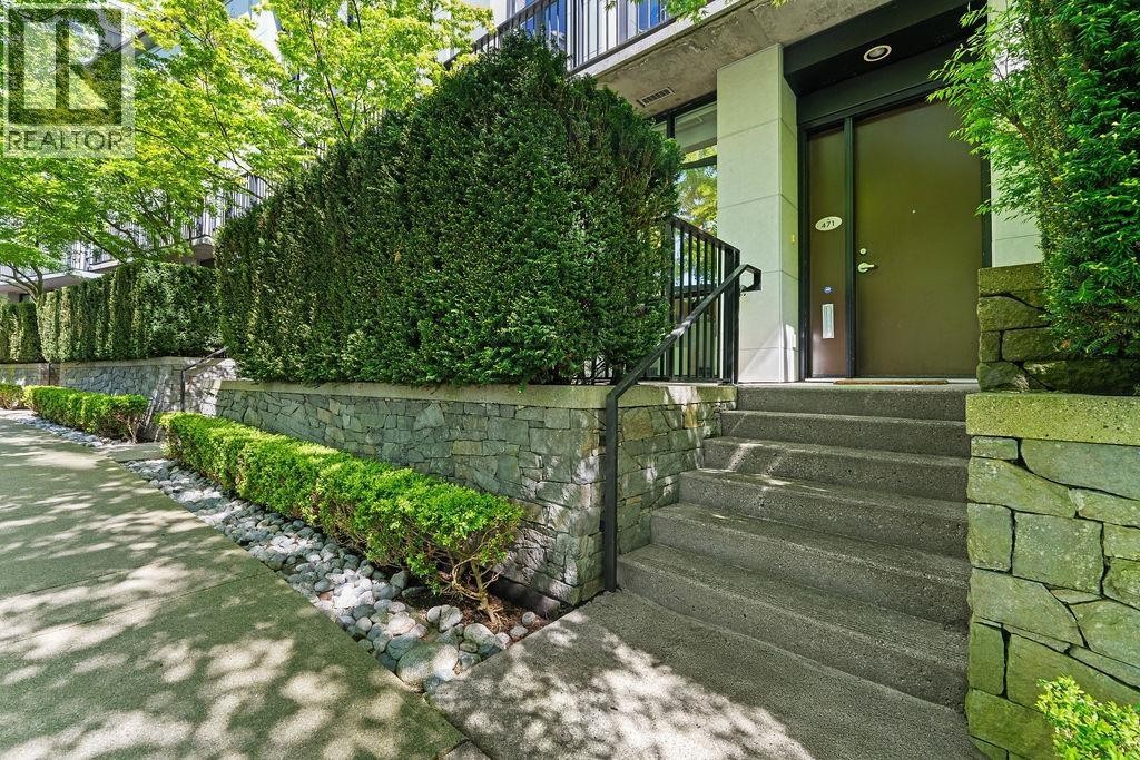












471 BEACH CRESCENT

,
Vancouver,




British Columbia
V6Z3B9

