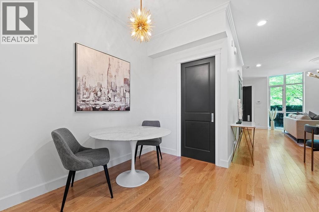 












471 BEACH CRESCENT

,
Vancouver,




British Columbia
V6Z3B9

