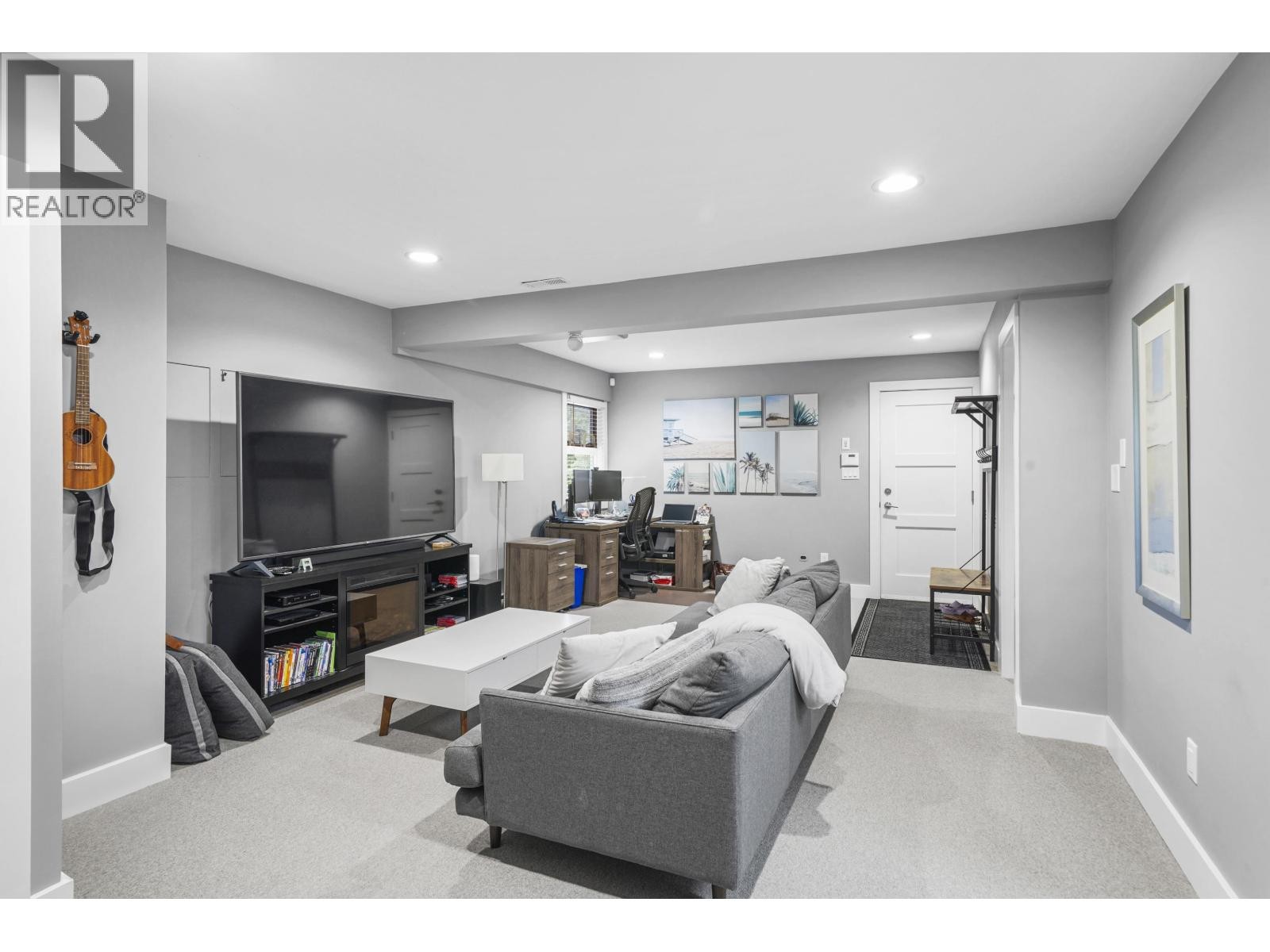 












5154 RANGER AVENUE

,
North Vancouver,




British Columbia
V7R3M4

