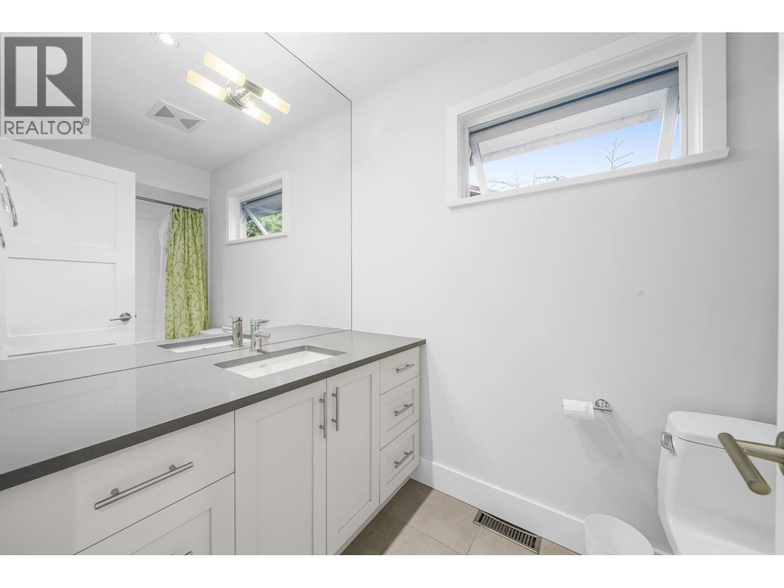 












5154 RANGER AVENUE

,
North Vancouver,




British Columbia
V7R3M4

