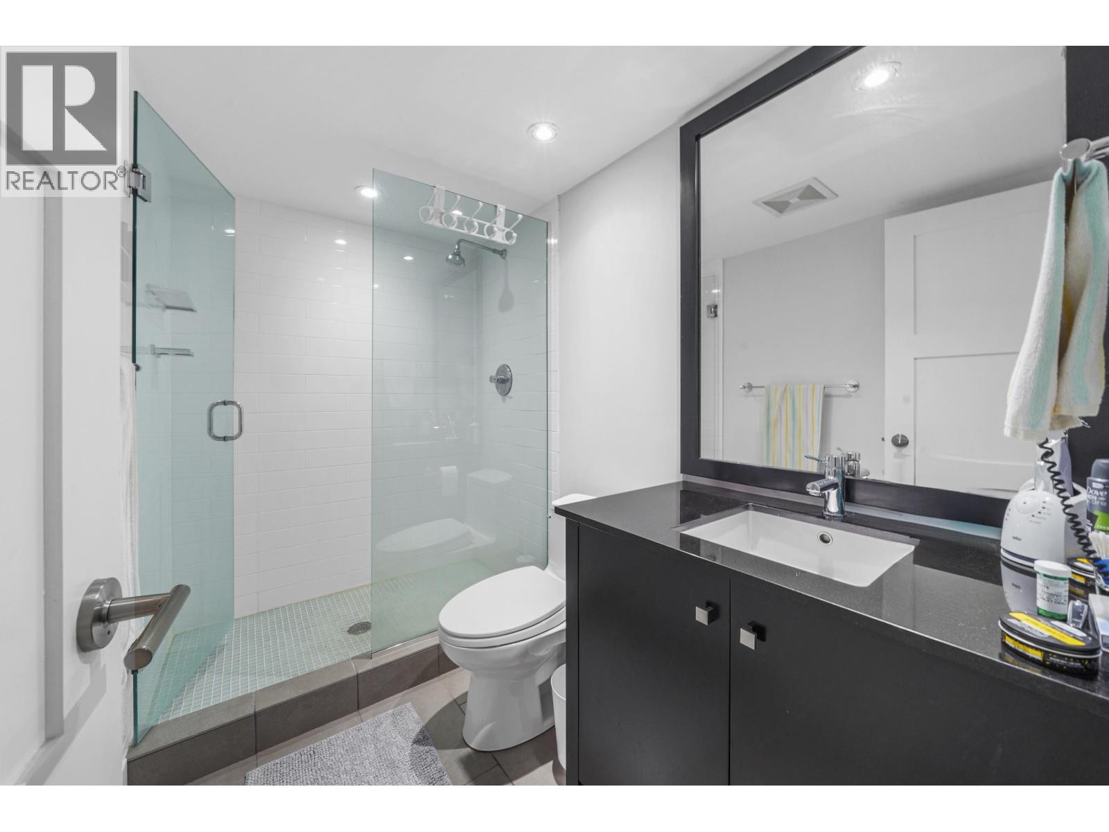 












5154 RANGER AVENUE

,
North Vancouver,




British Columbia
V7R3M4

