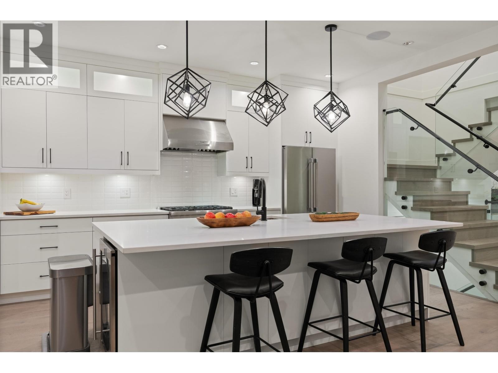 












336 E KEITH ROAD

,
North Vancouver,




British Columbia
V7L1V7

