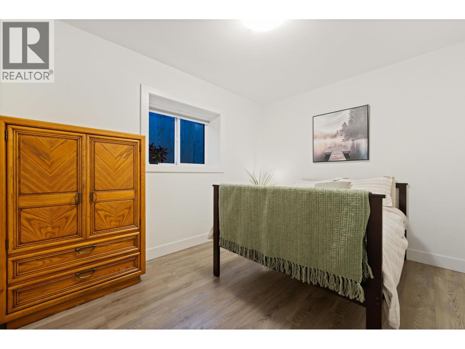 












336 E KEITH ROAD

,
North Vancouver,




British Columbia
V7L1V7

