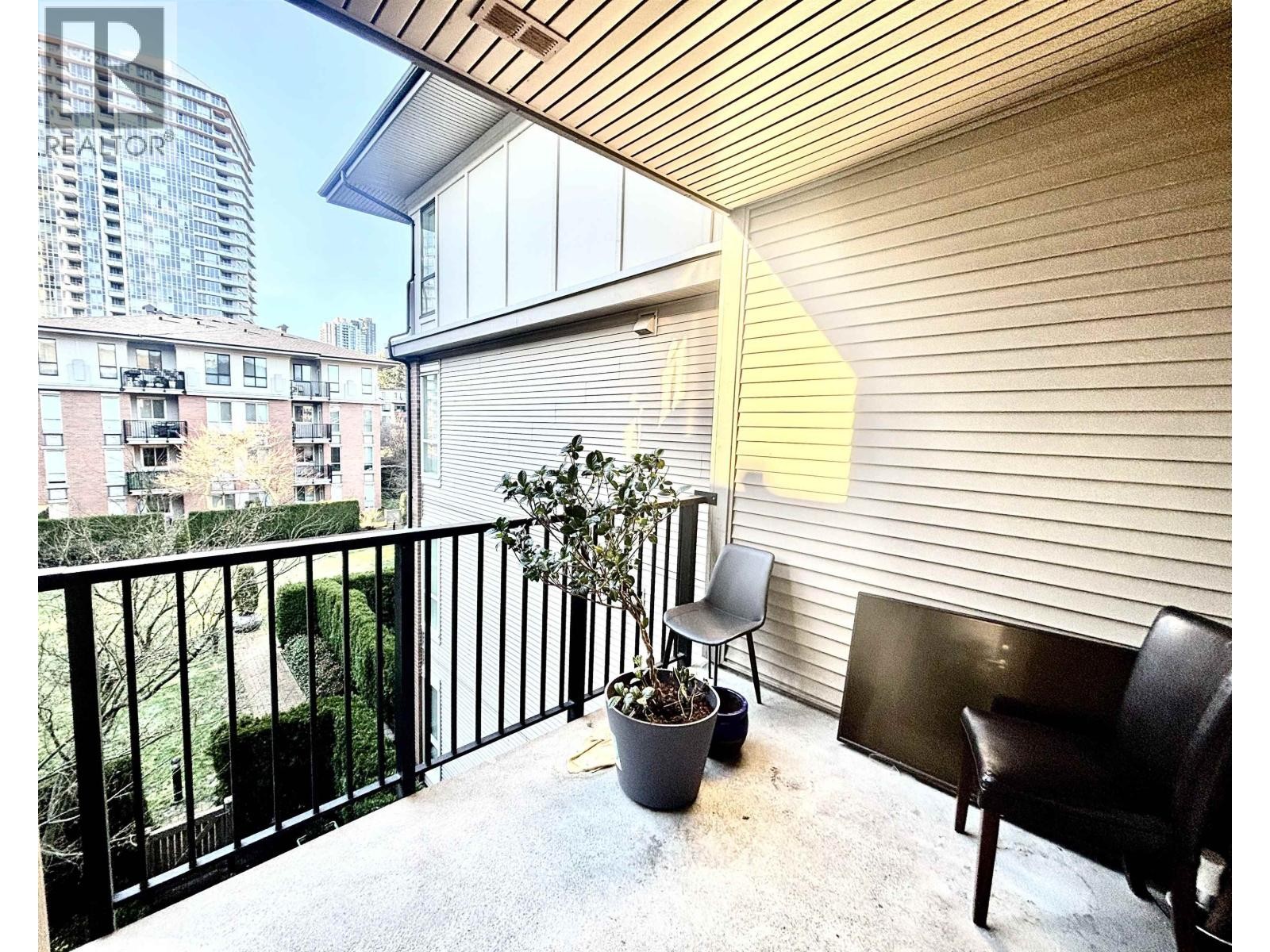 












309 3107 WINDSOR GATE

,
Coquitlam,




British Columbia
V3B0L1

