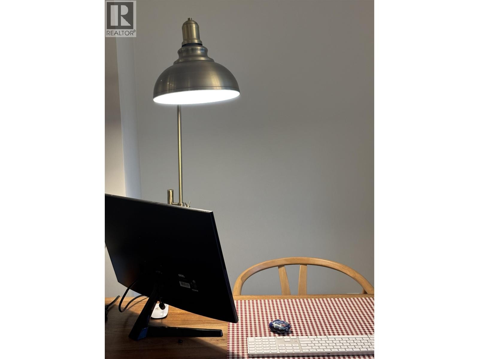 












309 3107 WINDSOR GATE

,
Coquitlam,




British Columbia
V3B0L1

