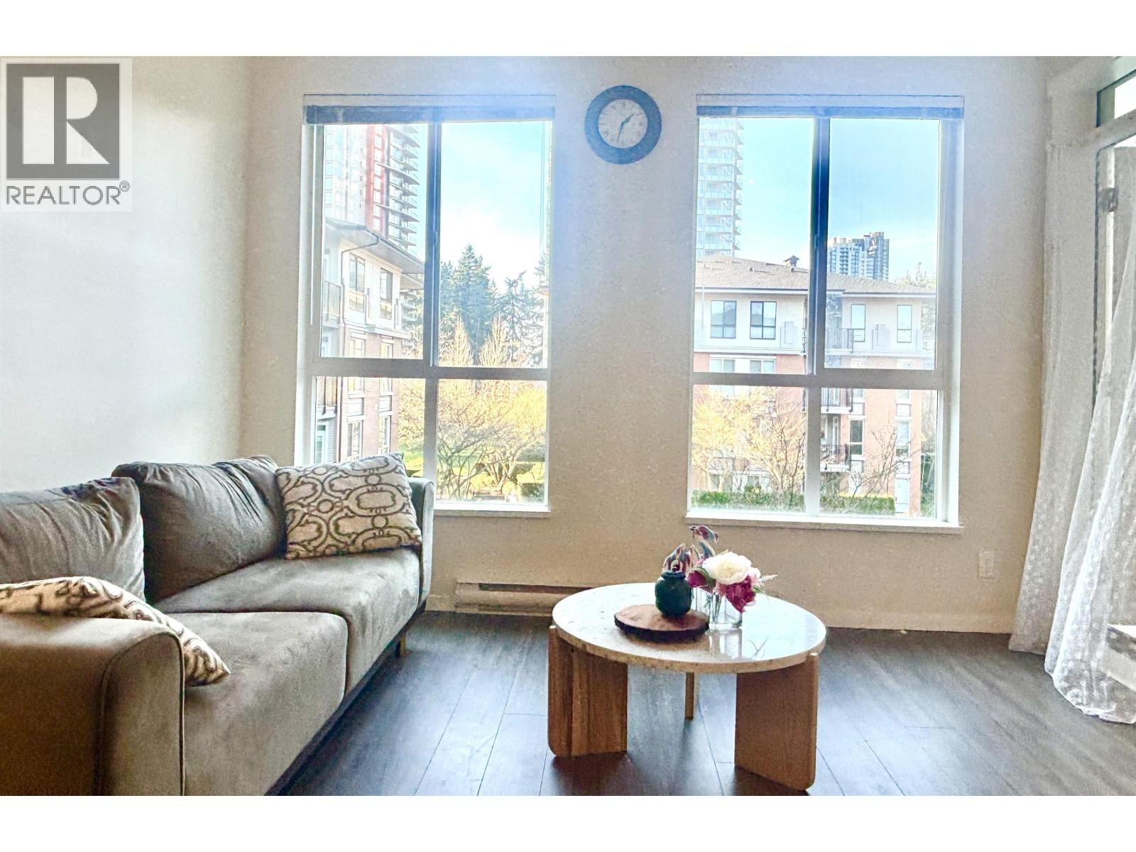 












309 3107 WINDSOR GATE

,
Coquitlam,




British Columbia
V3B0L1

