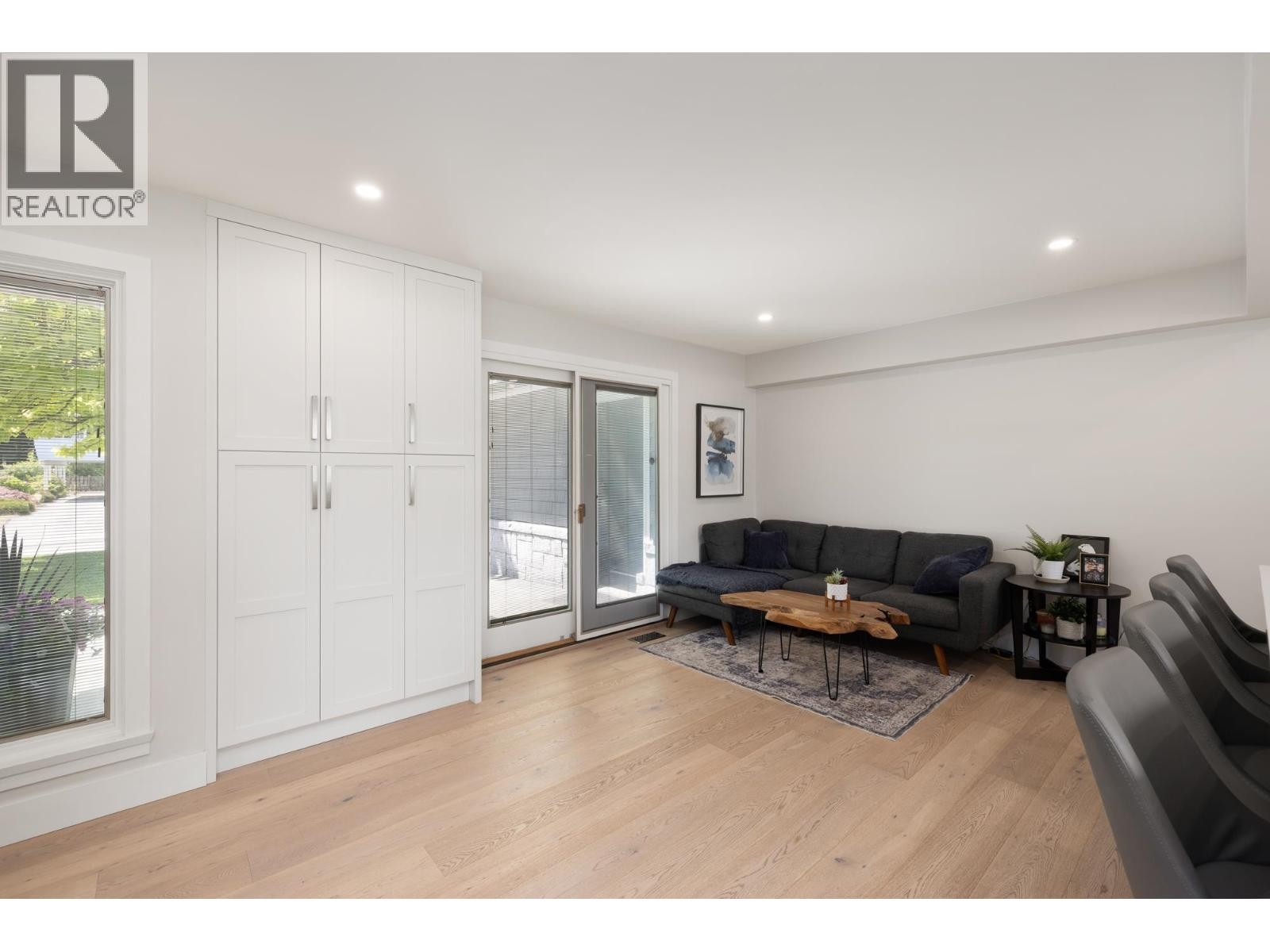 












2678 AILSA CRESCENT

,
North Vancouver,




British Columbia
V7K2B2

