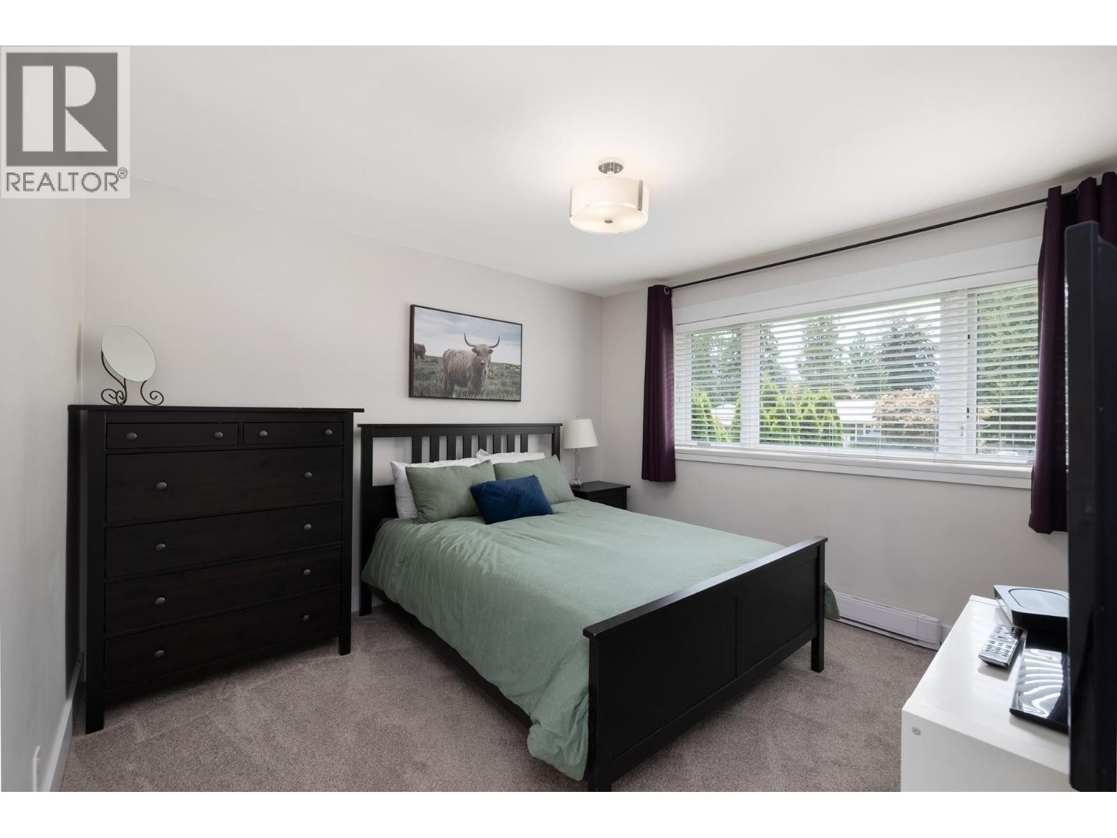 












2678 AILSA CRESCENT

,
North Vancouver,




British Columbia
V7K2B2

