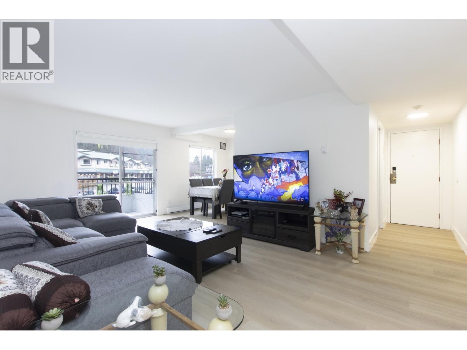 












54 38185 WESTWAY AVENUE

,
Squamish,




British Columbia
V8B0Y4

