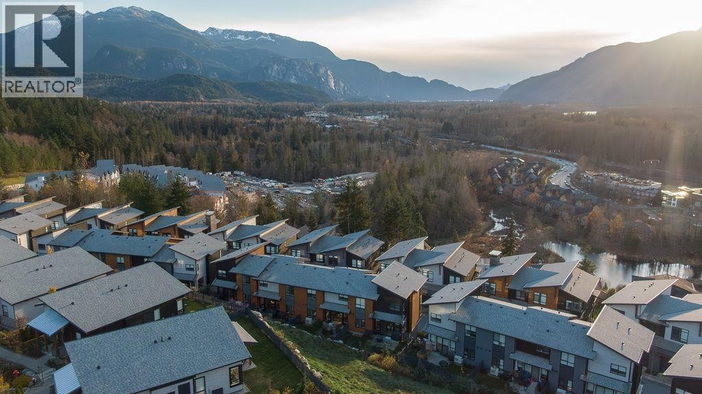 












41224 HIGHLINE PLACE

,
Squamish,




British Columbia
V8B1C2

