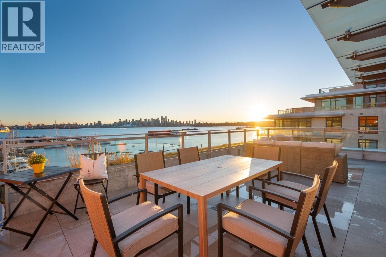 












520 755 HARBOURSIDE DRIVE

,
North Vancouver,




British Columbia
V7P0G1

