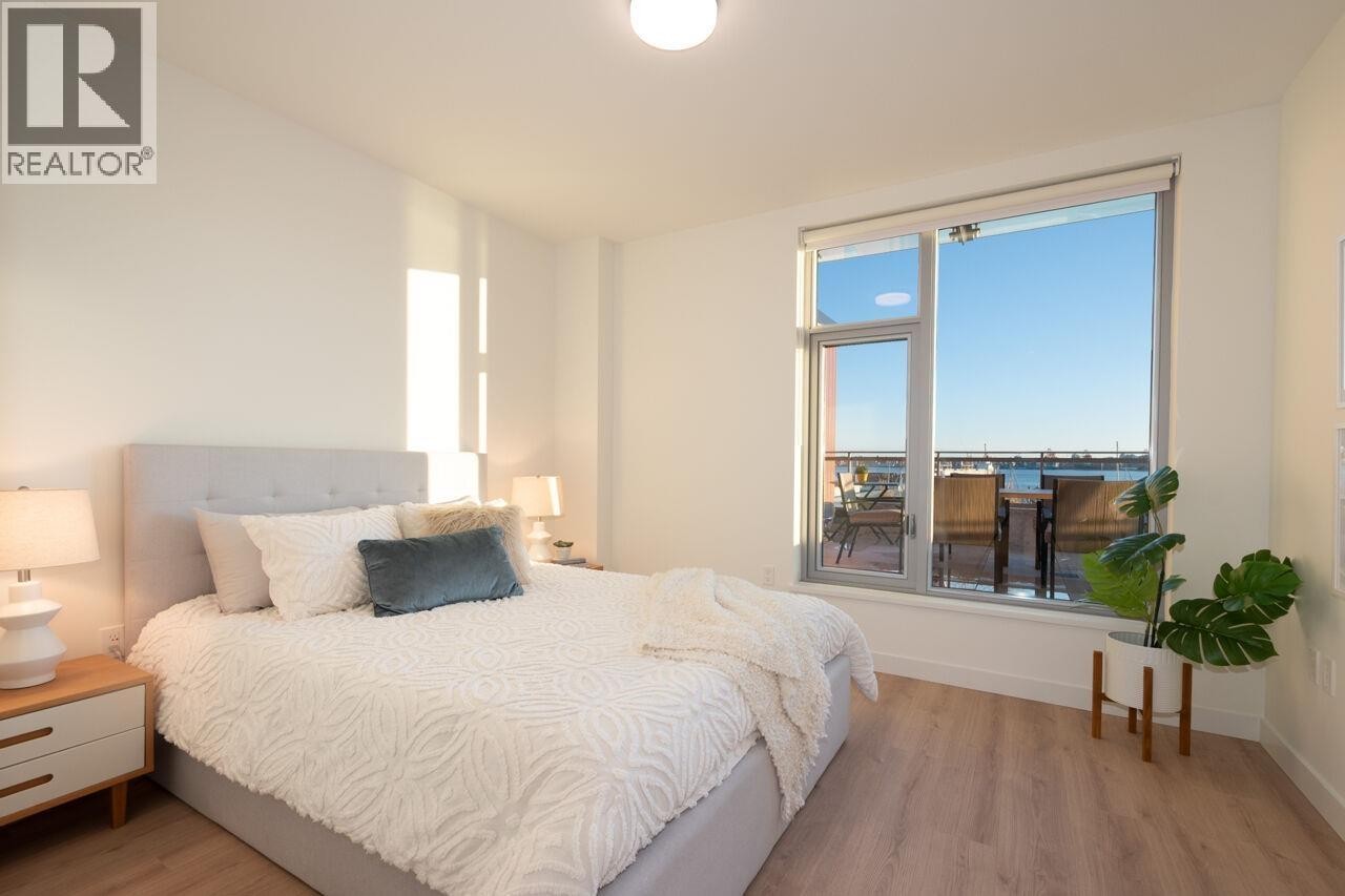 












520 755 HARBOURSIDE DRIVE

,
North Vancouver,




British Columbia
V7P0G1

