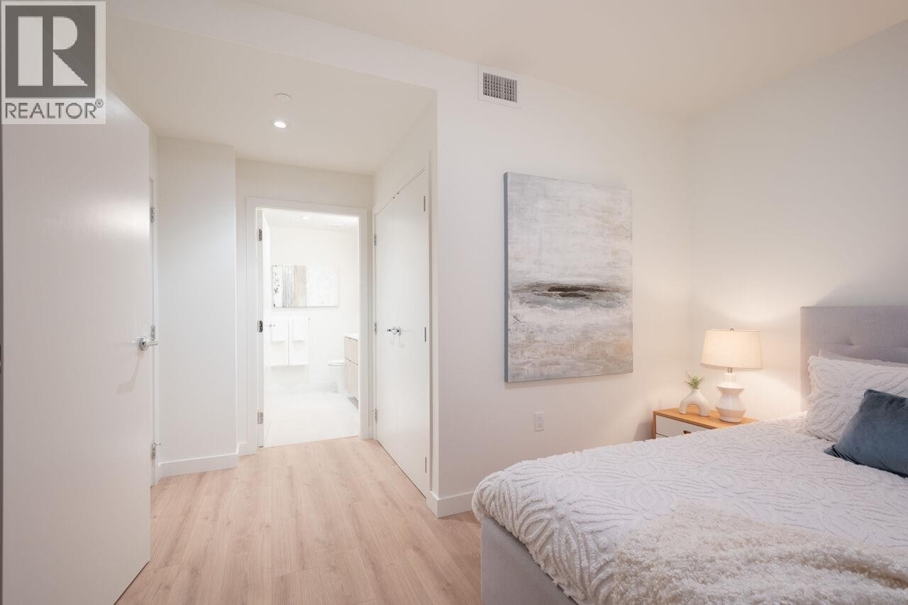 












520 755 HARBOURSIDE DRIVE

,
North Vancouver,




British Columbia
V7P0G1

