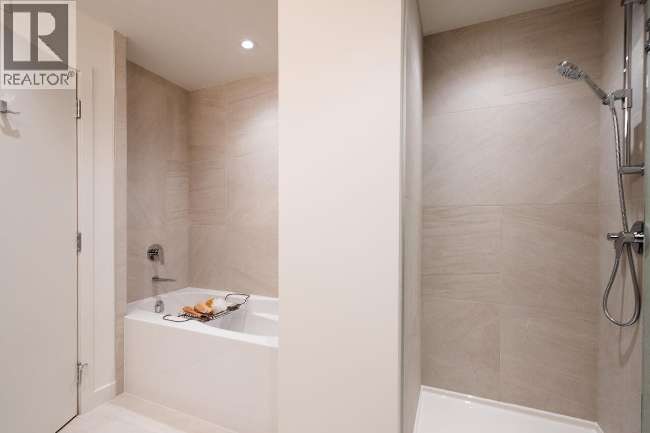 












520 755 HARBOURSIDE DRIVE

,
North Vancouver,




British Columbia
V7P0G1

