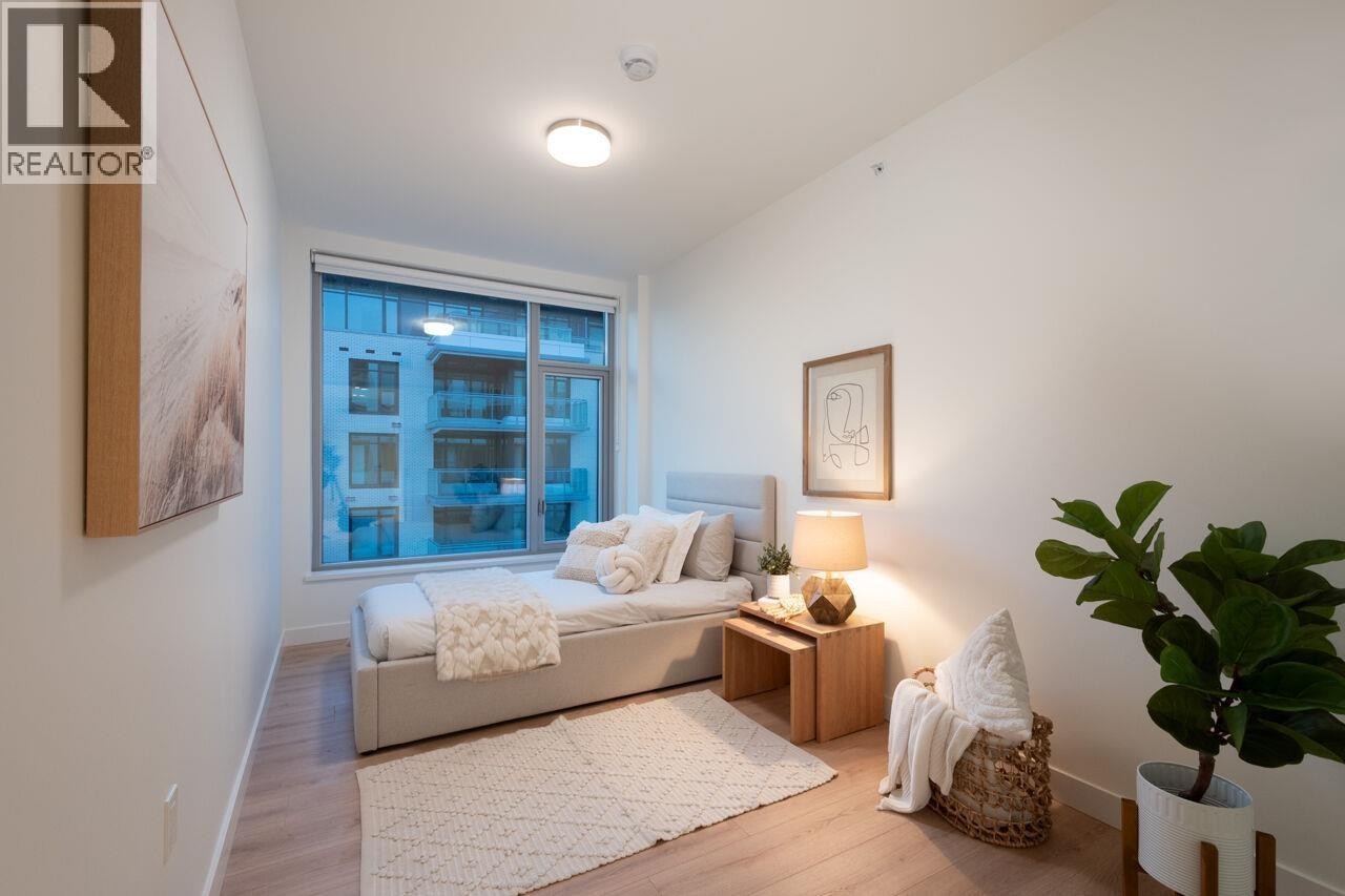 












520 755 HARBOURSIDE DRIVE

,
North Vancouver,




British Columbia
V7P0G1

