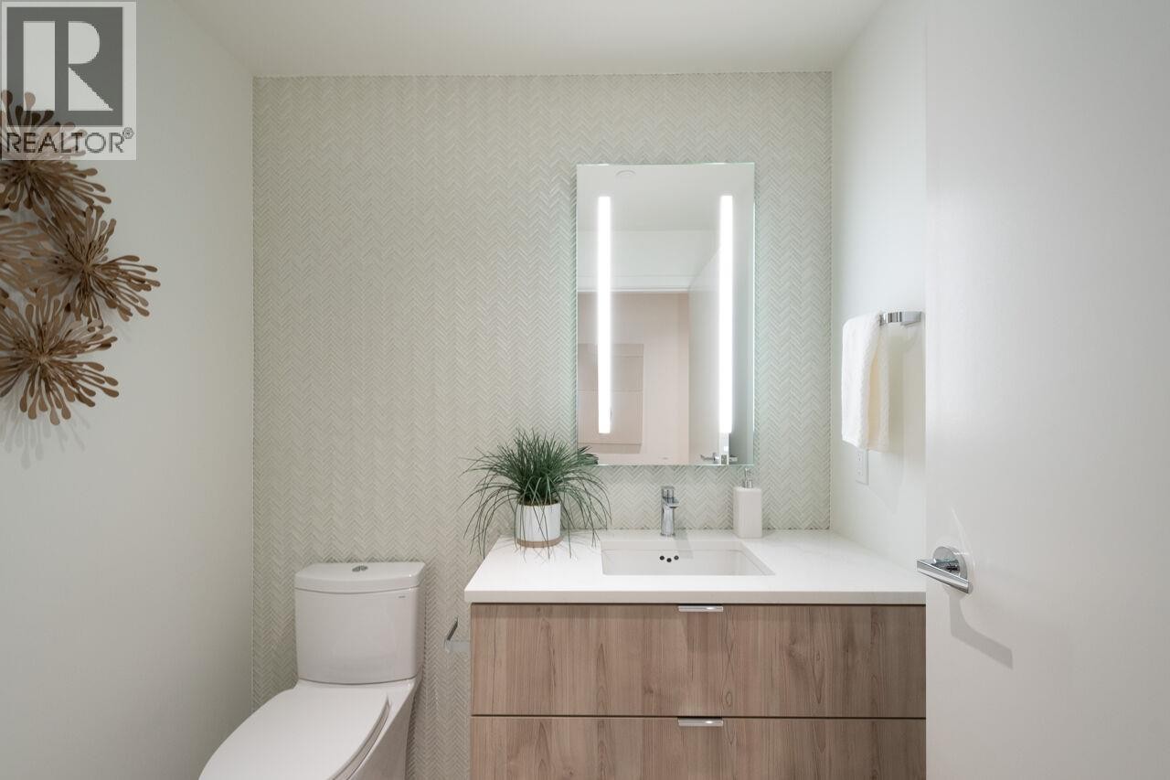 












520 755 HARBOURSIDE DRIVE

,
North Vancouver,




British Columbia
V7P0G1

