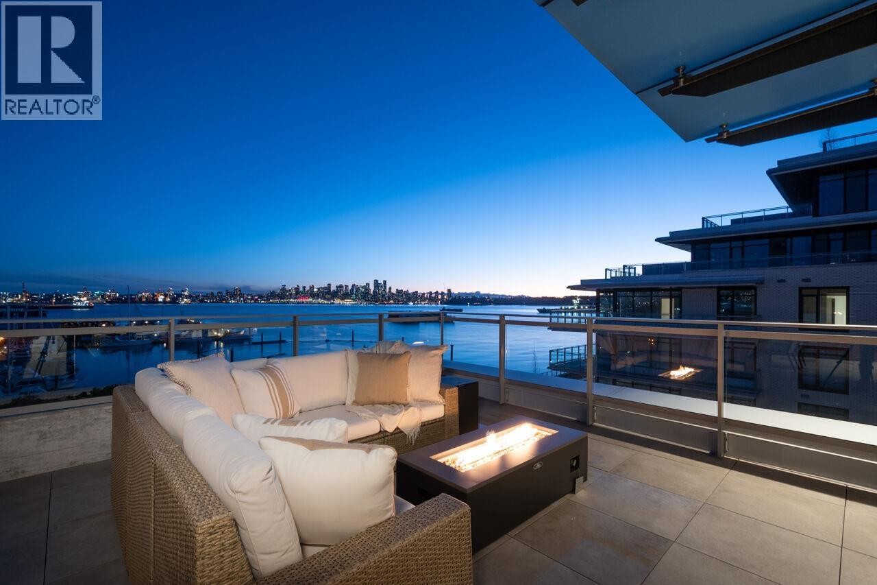 












520 755 HARBOURSIDE DRIVE

,
North Vancouver,




British Columbia
V7P0G1

