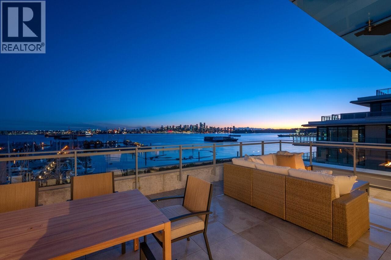 












520 755 HARBOURSIDE DRIVE

,
North Vancouver,




British Columbia
V7P0G1

