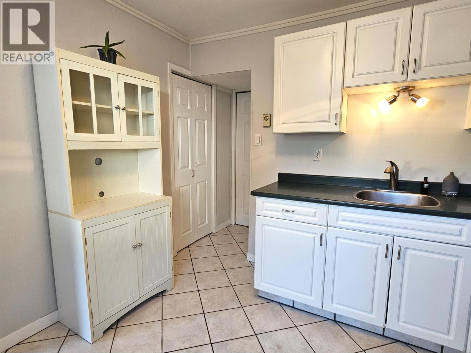 












1502 DEPOT ROAD

,
Squamish,




British Columbia
V0N1H0

