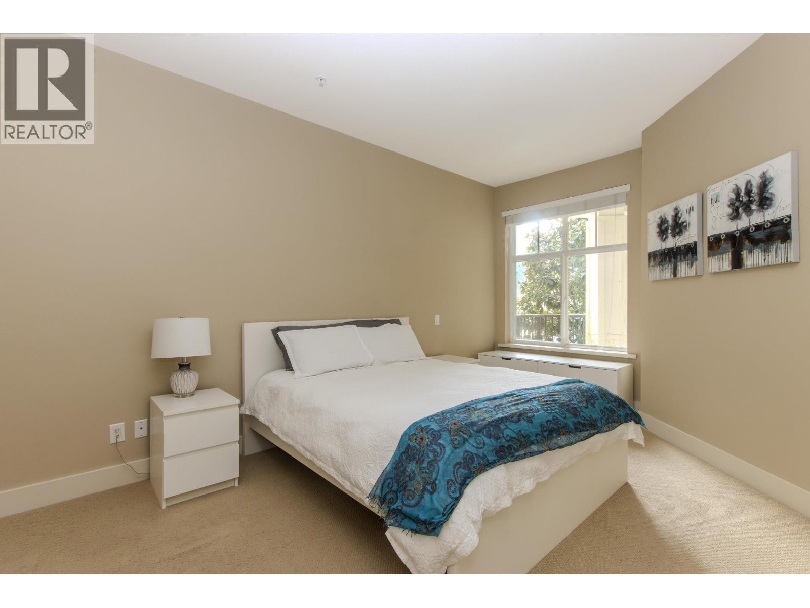 












320 1336 MAIN STREET

,
Squamish,




British Columbia
V8B0R2

