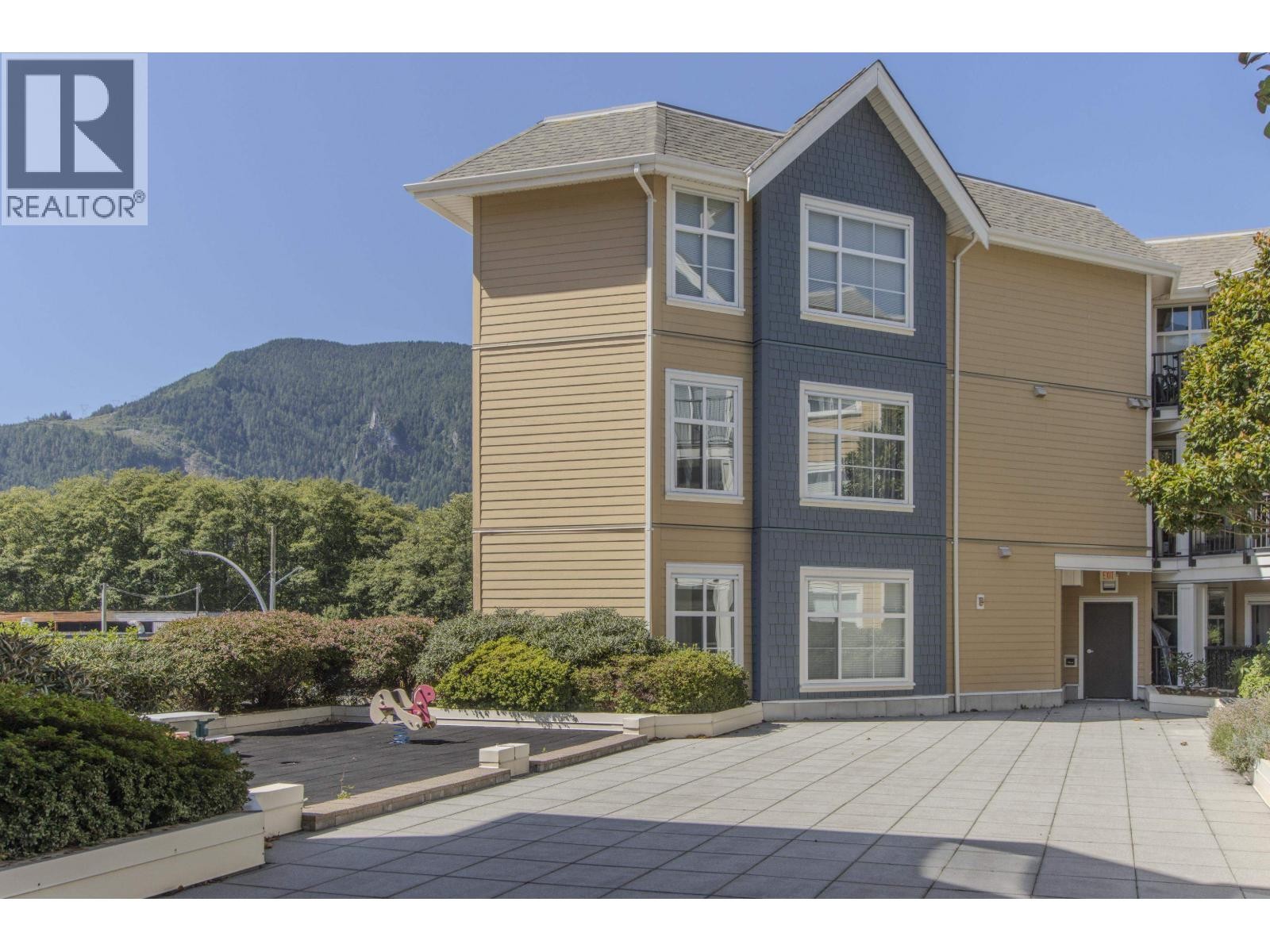 












320 1336 MAIN STREET

,
Squamish,




British Columbia
V8B0R2

