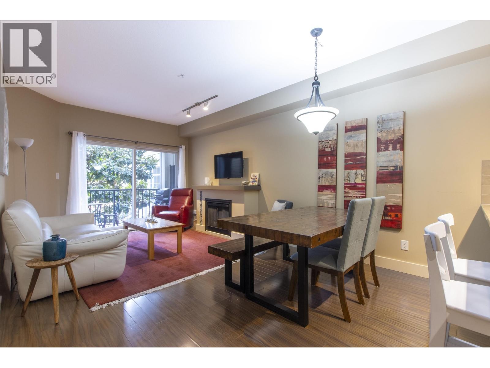 












320 1336 MAIN STREET

,
Squamish,




British Columbia
V8B0R2

