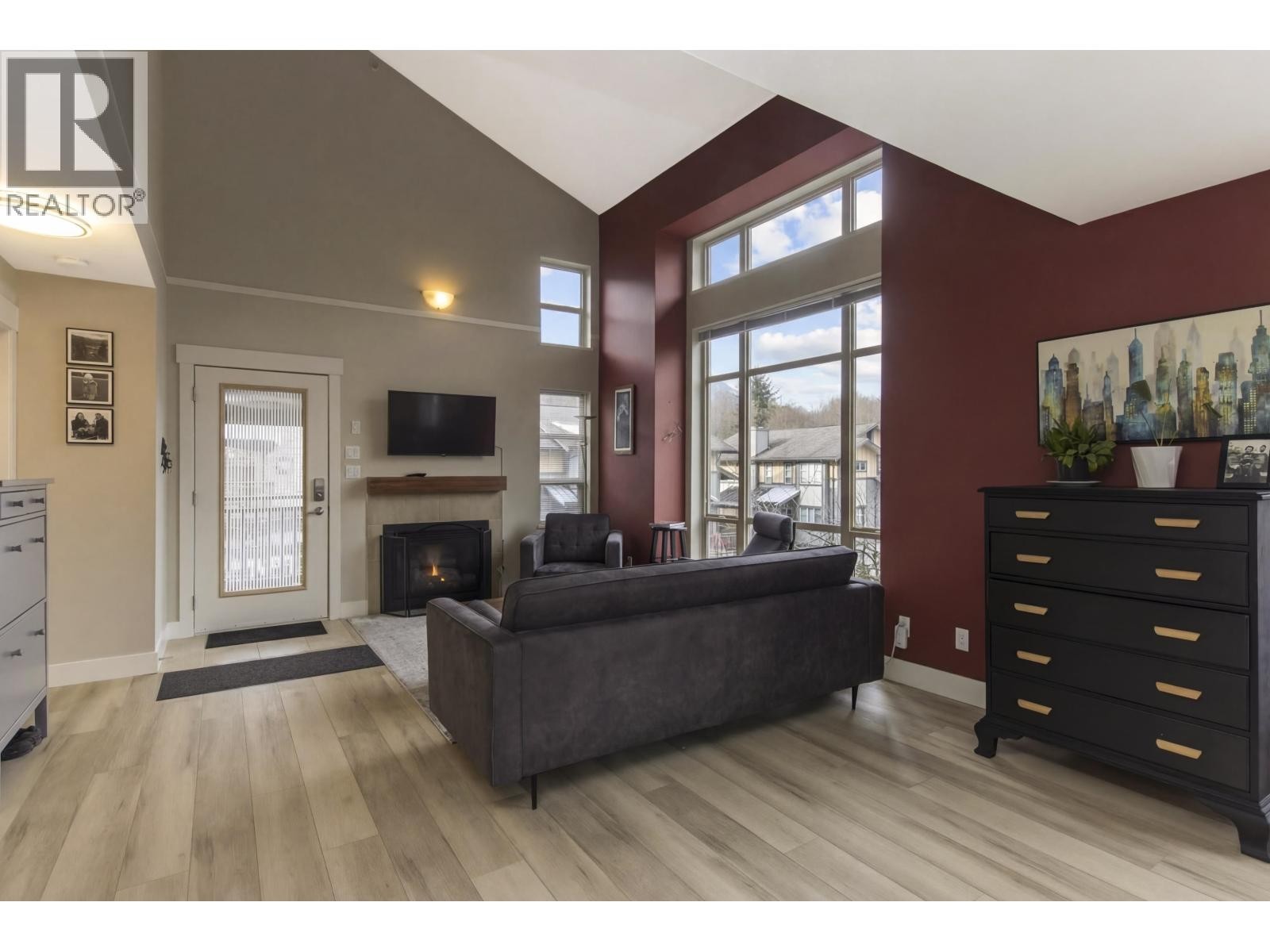 












201 1174 WINGTIP PLACE

,
Squamish,




British Columbia
V8B0N4

