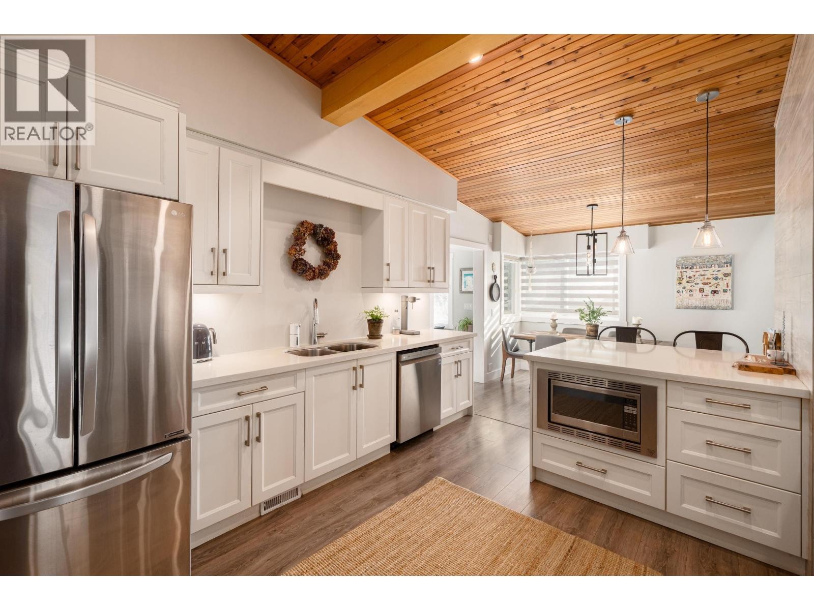 












3642 SYKES ROAD

,
North Vancouver,




British Columbia
V7K2A7

