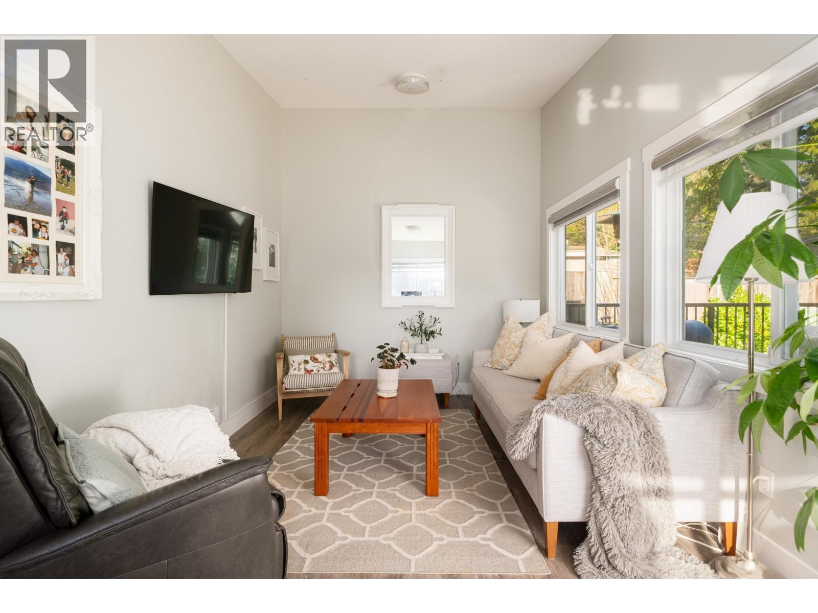 












3642 SYKES ROAD

,
North Vancouver,




British Columbia
V7K2A7

