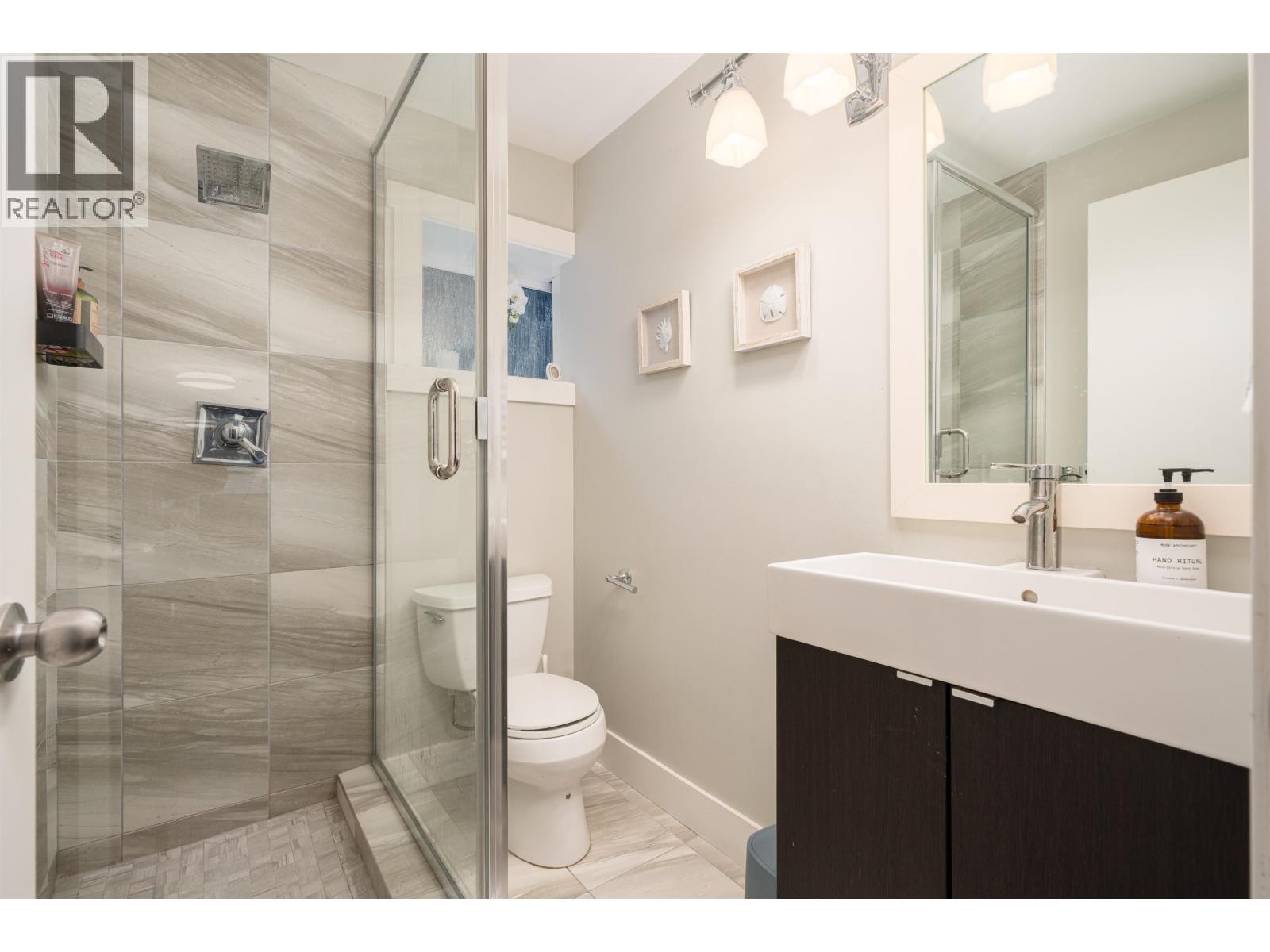 












3642 SYKES ROAD

,
North Vancouver,




British Columbia
V7K2A7

