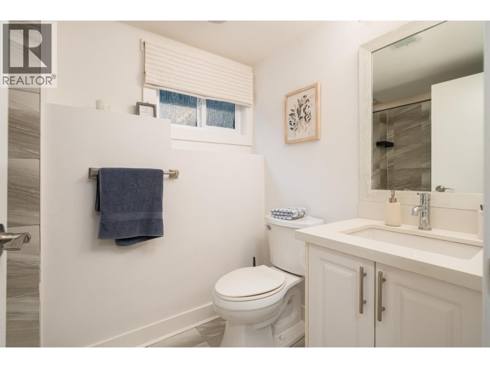 












3642 SYKES ROAD

,
North Vancouver,




British Columbia
V7K2A7

