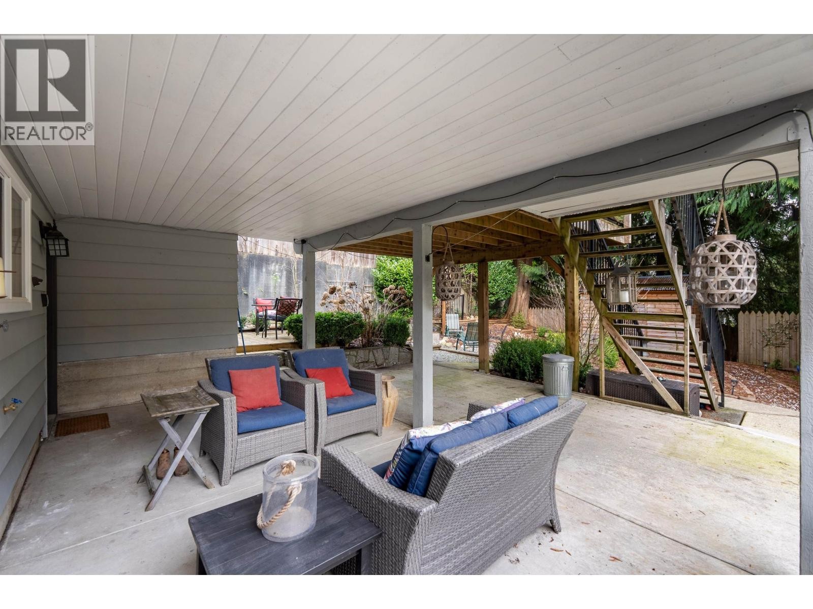 












3642 SYKES ROAD

,
North Vancouver,




British Columbia
V7K2A7

