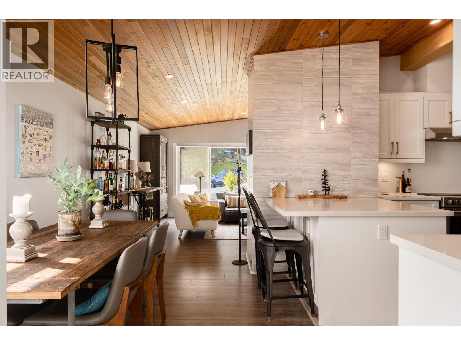 












3642 SYKES ROAD

,
North Vancouver,




British Columbia
V7K2A7

