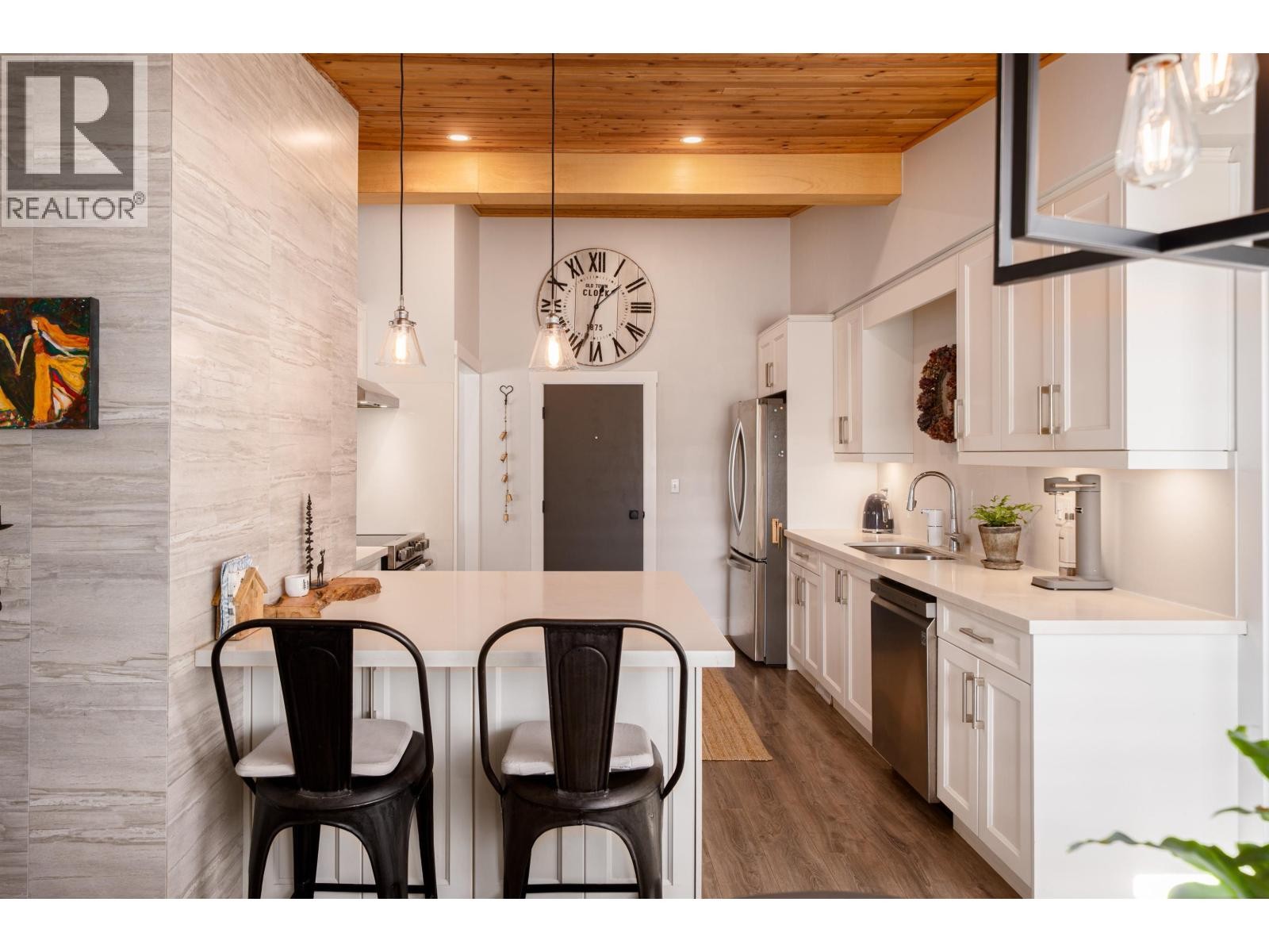 












3642 SYKES ROAD

,
North Vancouver,




British Columbia
V7K2A7

