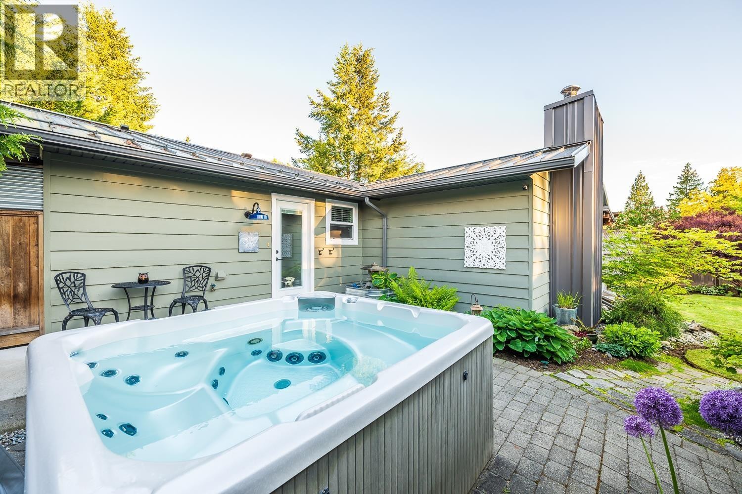 












40195 KINTYRE DRIVE

,
Squamish,




British Columbia
V0N1T0

