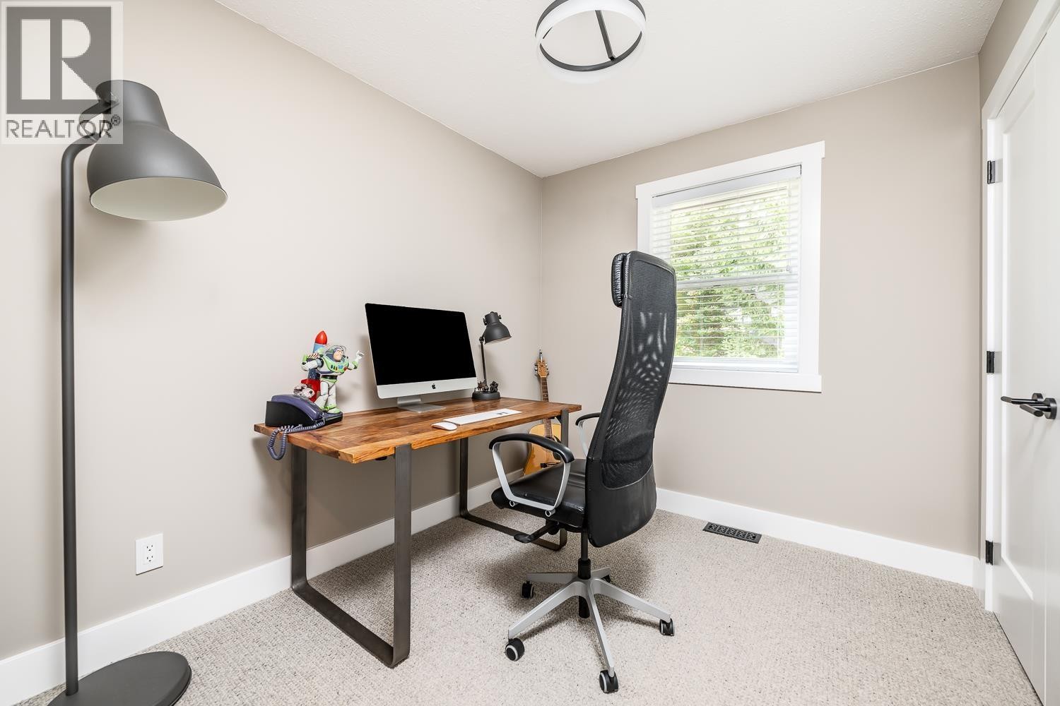 












40195 KINTYRE DRIVE

,
Squamish,




British Columbia
V0N1T0

