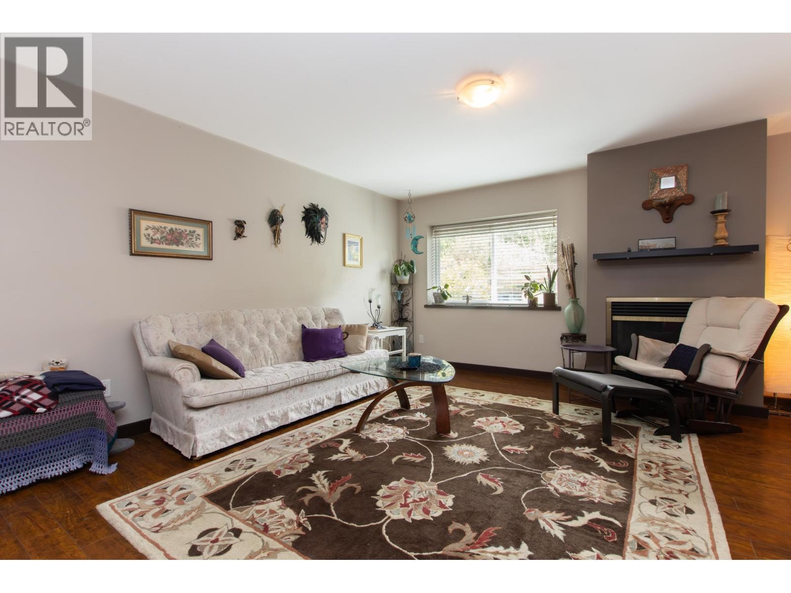 












25 38175 WESTWAY AVENUE

,
Squamish,




British Columbia
V8B0Y4

