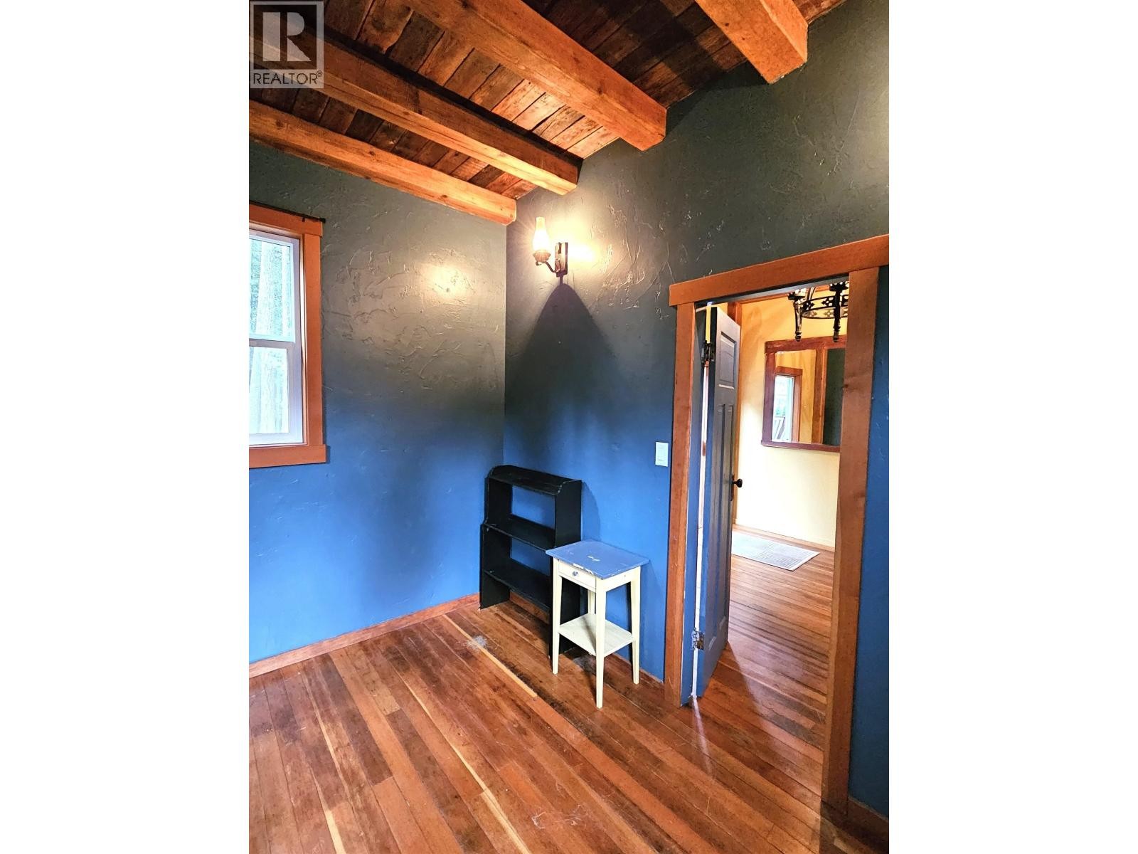 












3070 MIDNIGHT WAY

,
Squamish,




British Columbia
V0N1T0

