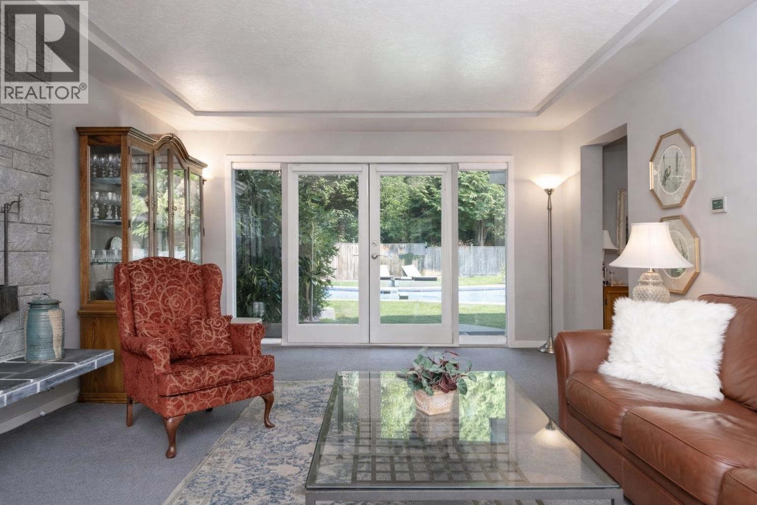 












2864 BUSHNELL PLACE

,
North Vancouver,




British Columbia
V7J2Y8

