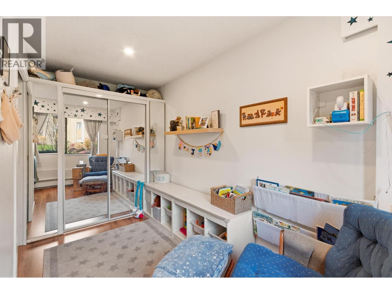 












104 9101 HORNE STREET

,
Burnaby,




British Columbia
V3N4M3

