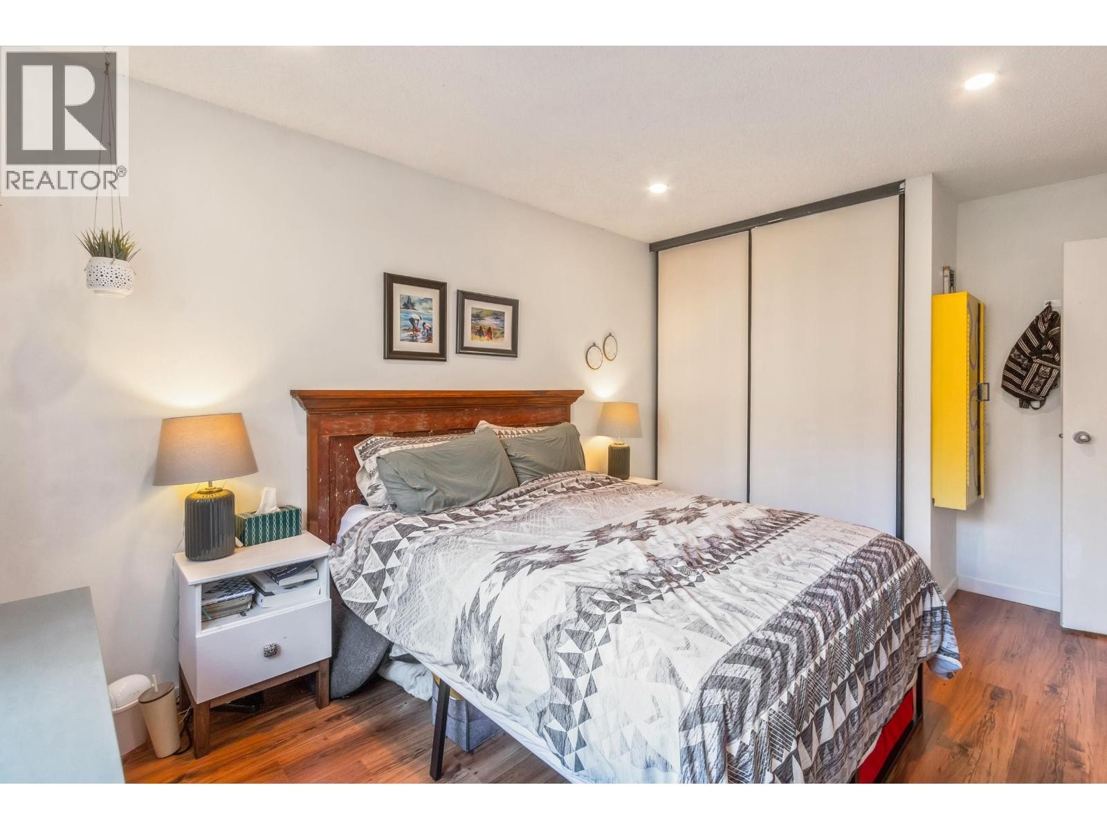 












104 9101 HORNE STREET

,
Burnaby,




British Columbia
V3N4M3

