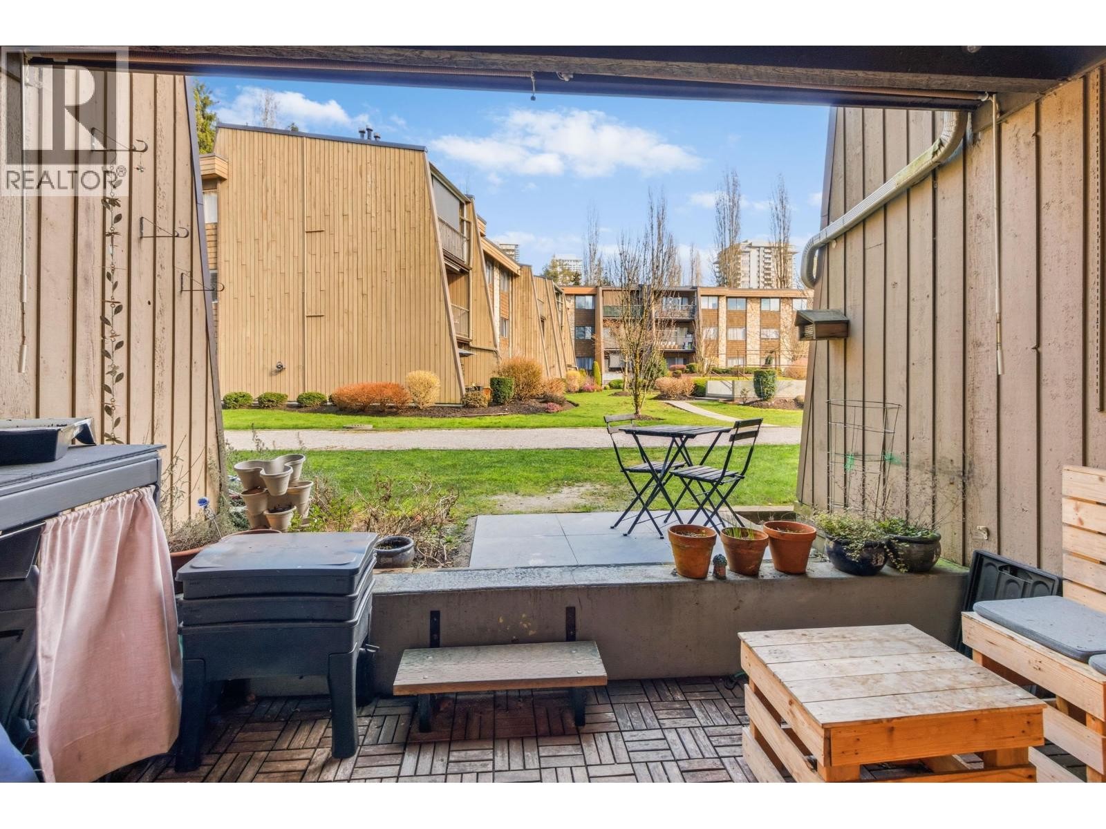 












104 9101 HORNE STREET

,
Burnaby,




British Columbia
V3N4M3

