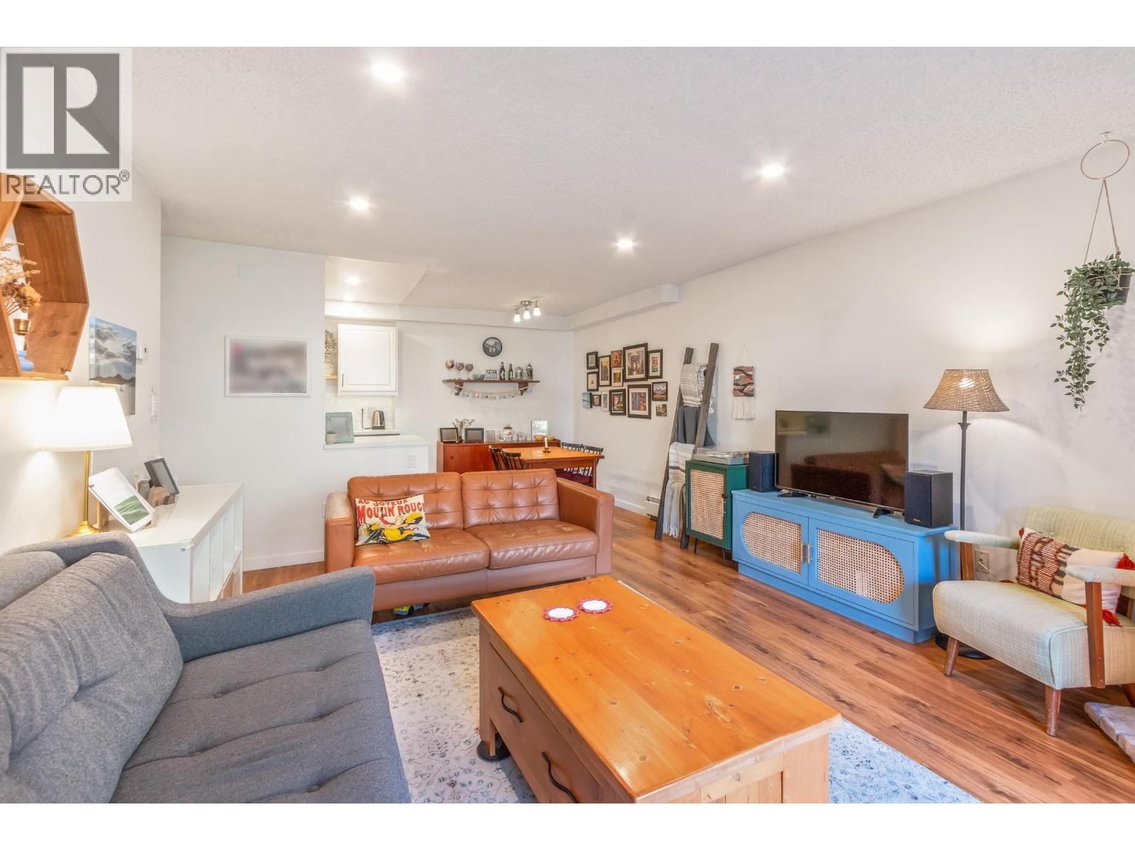 












104 9101 HORNE STREET

,
Burnaby,




British Columbia
V3N4M3

