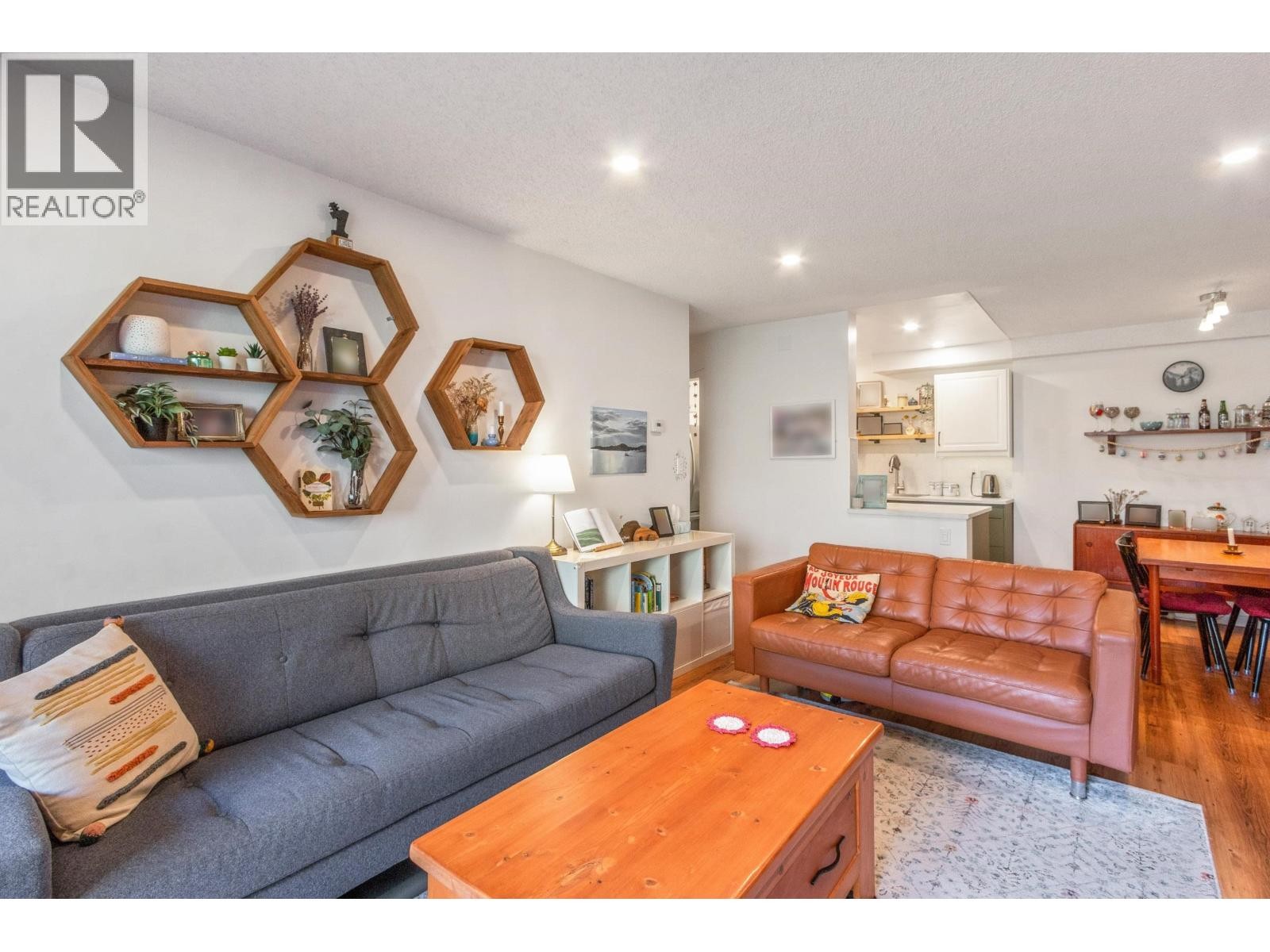 












104 9101 HORNE STREET

,
Burnaby,




British Columbia
V3N4M3

