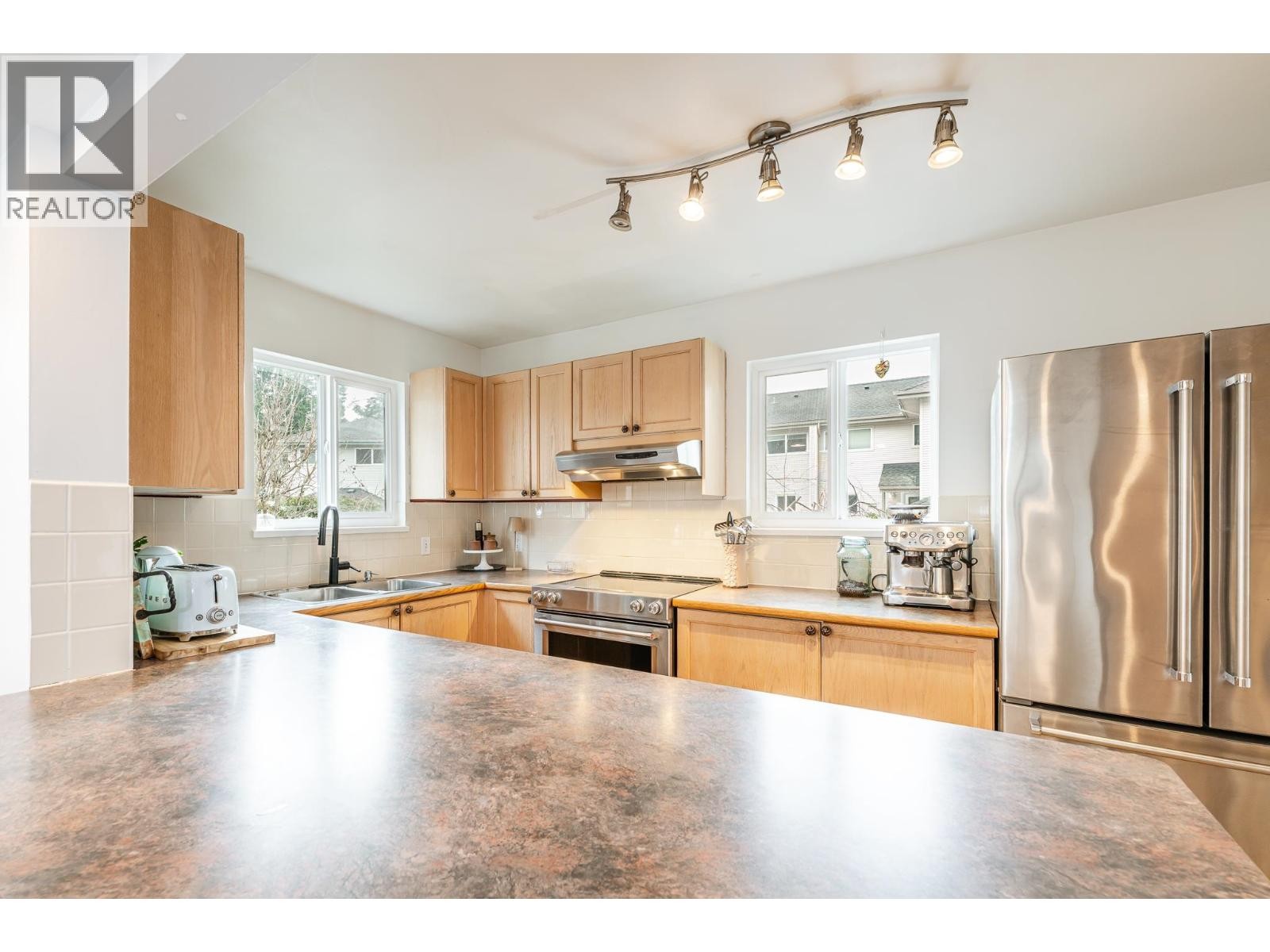 












22 41449 GOVERNMENT ROAD

,
Squamish,




British Columbia
V8B0G4

