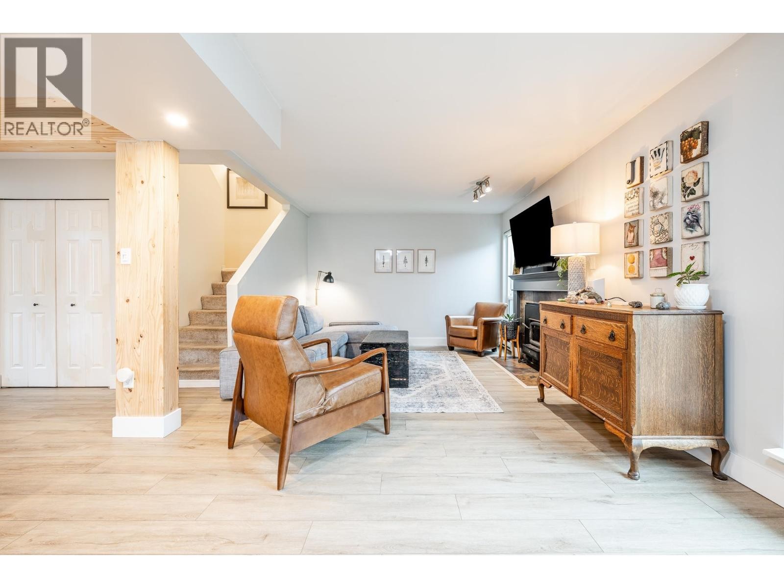 












22 41449 GOVERNMENT ROAD

,
Squamish,




British Columbia
V8B0G4

