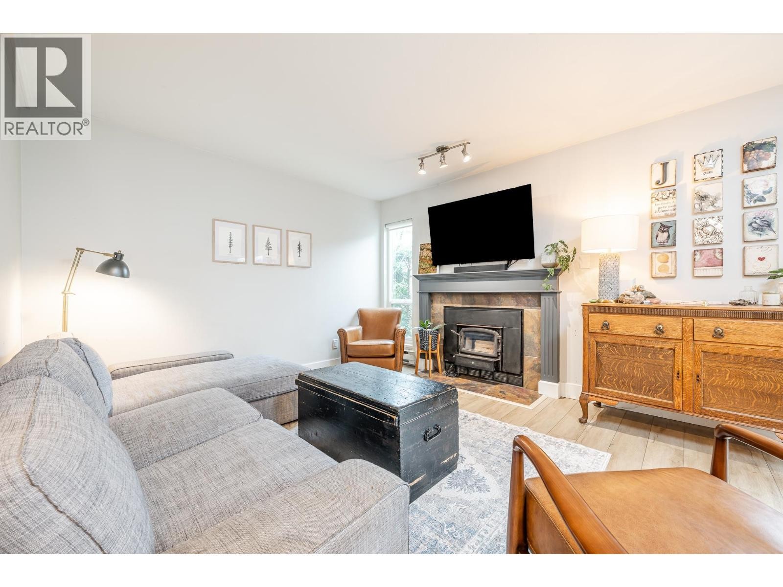 












22 41449 GOVERNMENT ROAD

,
Squamish,




British Columbia
V8B0G4

